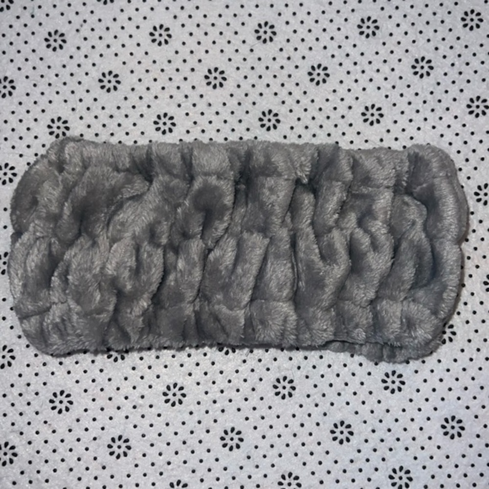 🛍 NEW Little GIRLS GRAY HEAD BAND SIZE 6 MONTHS TO 2 YEARSS .